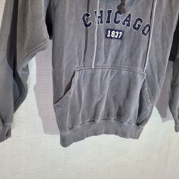 Chicago Hoodie Sweatshirt Adult Small Gray 1/4 Zip Pocket Drawstring Pocket - Picture 3 of 9